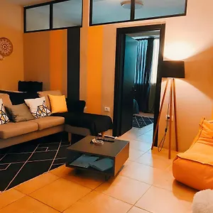 Amazona Appartamento Tirana