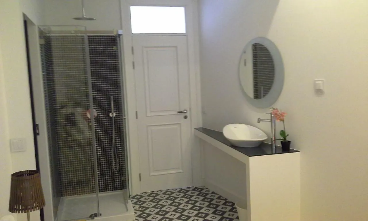 Chezvous Apartments Lisbona